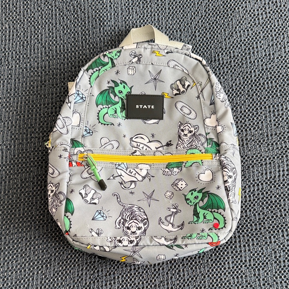 STATE Kids Backpack in Gray with Green & Yellow Accents